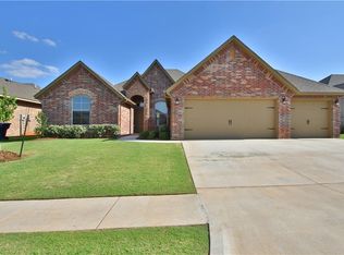 8020 NW 160th St, Edmond, OK 73013