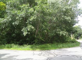 30 North St, Belchertown, MA 01007