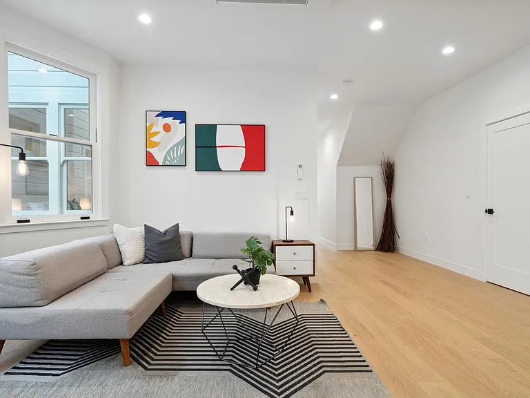 1200 Jackson St #1210 — Photo 6