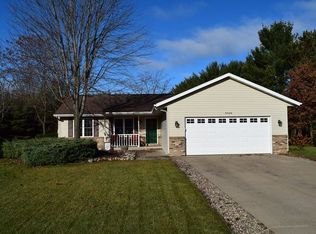 5324 Clover Ct, Stevens Point, WI 54481