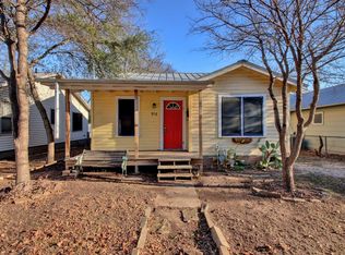 916 E 53rd St, Austin, TX 78751