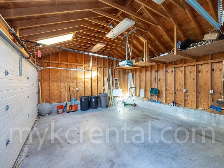 4306 Fisher St — Photo 17
