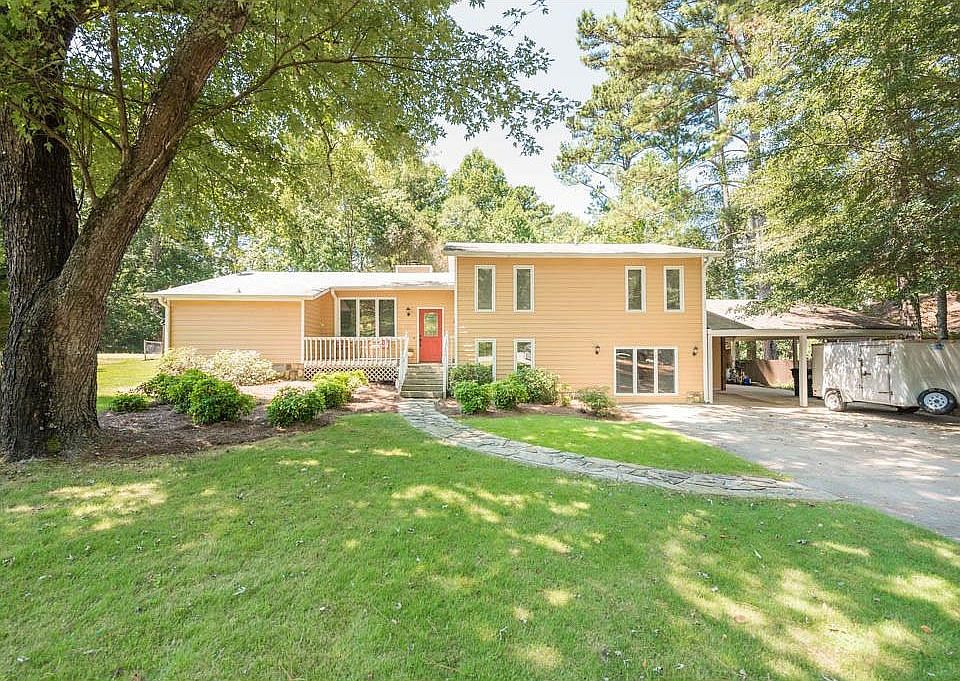 1st image of 125 Farmington Dr