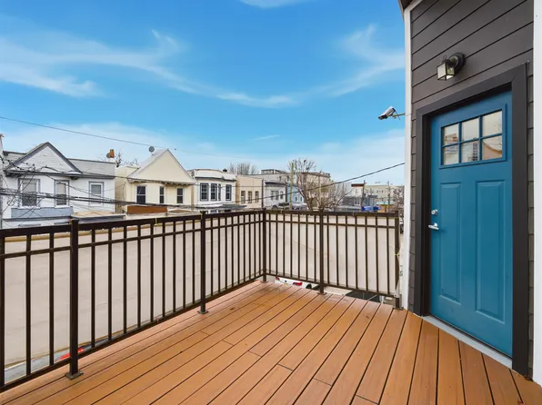 32 Charles Street image 19 of 20