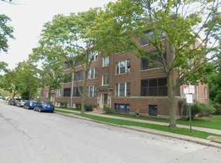827 Elmwood Ave #2A, Evanston, IL 60202