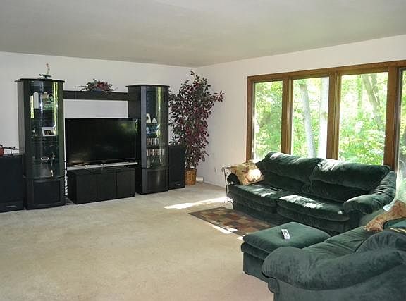 5th image of W7187 Briar Ct