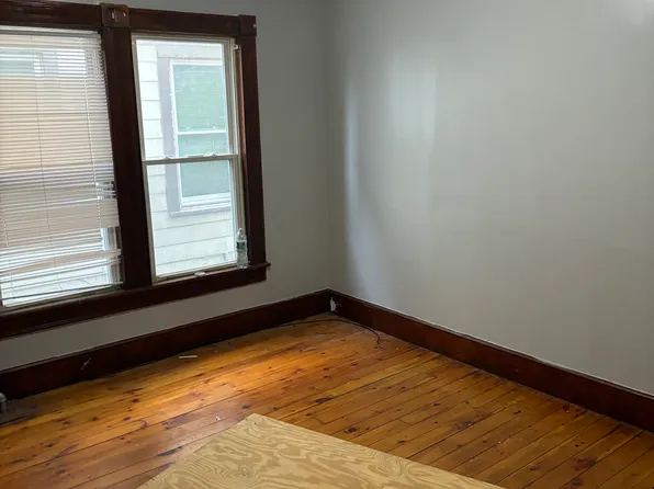 30 Sanford Ave Floor 1, Bridgeport, CT 06604