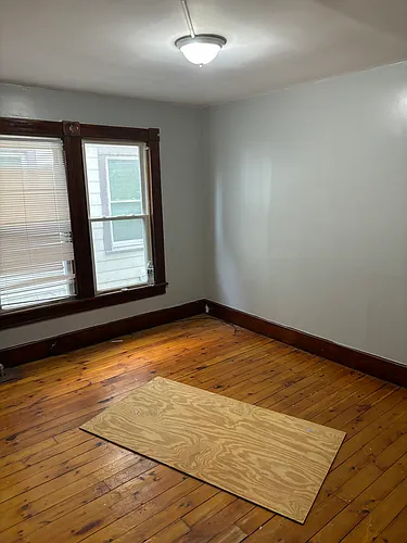 30 Sanford Ave #1 Photo 1