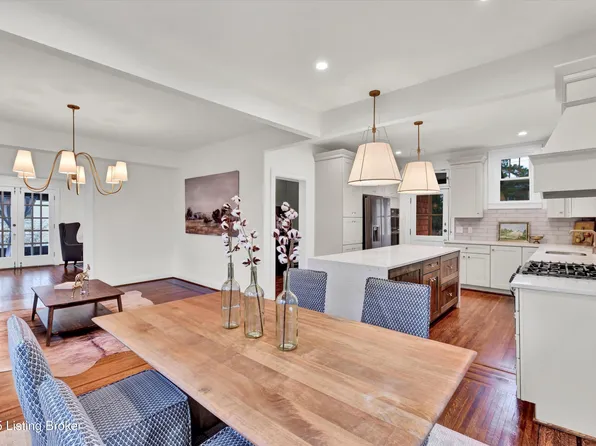2436 Broadmeade Rd, Seneca Gardens, KY 40205