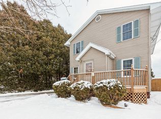 2807 11th St, Two Rivers, WI 54241