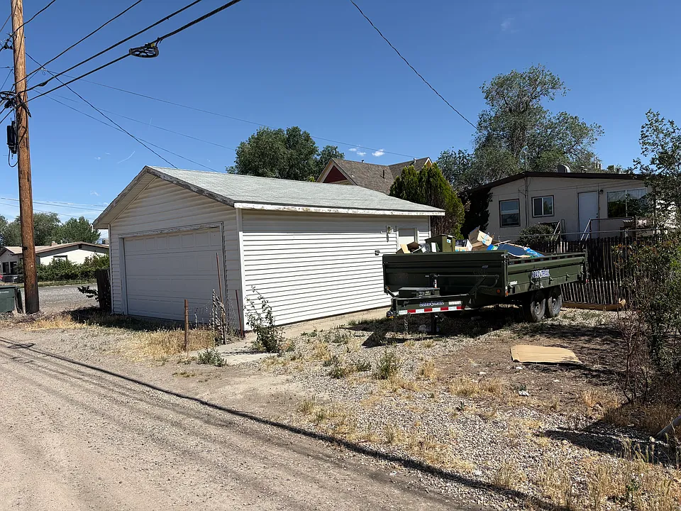 1840 Rood Ave
