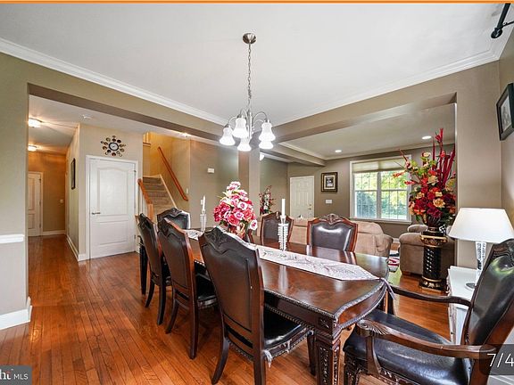 5th image of 2931 Cottonwood Ln