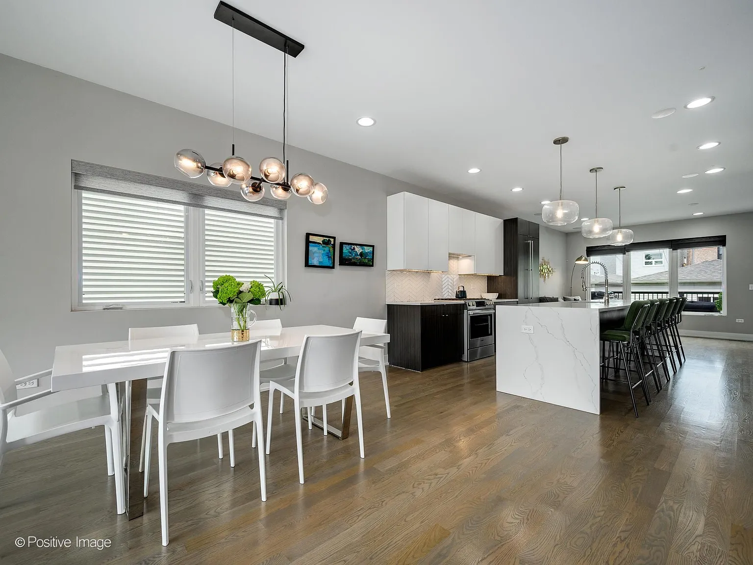 4 bed, 3.5 bath, 3027 sqft, $5,000 — Photo 3