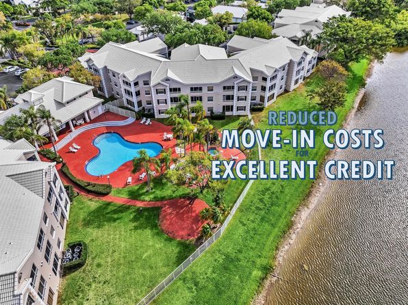 2820 N Oakland Forest Dr APT 102