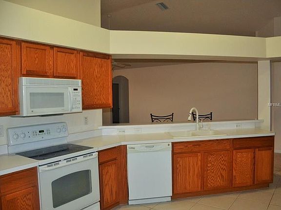 4th image of 502 Delwood Breck St