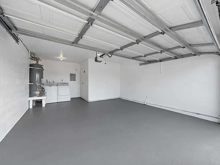 1101 Colusa St #1 — Photo 45
