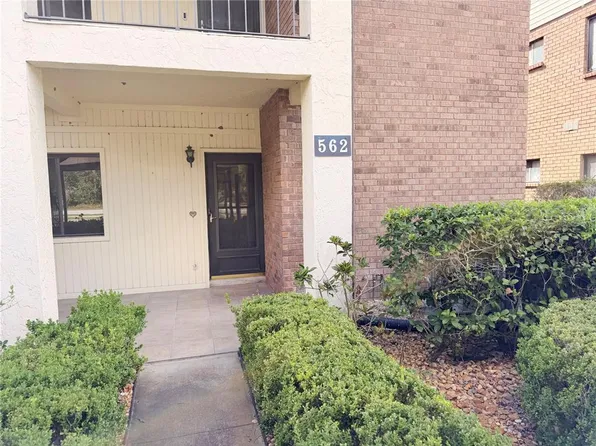 562 BELLTOWER AVENUE #220, DELTONA, FL 32725