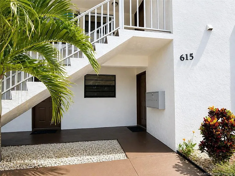 615 Oleander St #103 — Photo 18