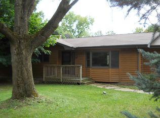 20329 S Hilltop Rd, Mokena, IL 60448