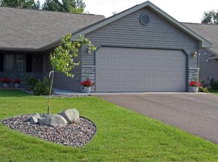 534 Cedar Ct, Taylors Falls, MN 55084