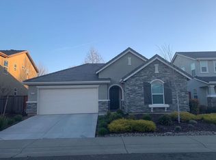 5228 Ocean Ln, Elk Grove, CA 95757