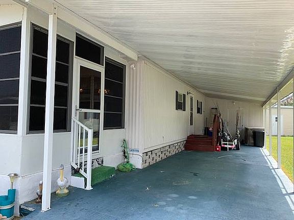 2nd image of 1000 Walker St Lot 93