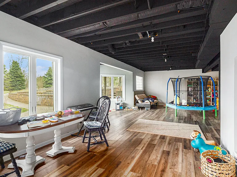 936 Beaver Crossing Ln — Photo 5