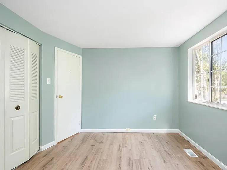 347 Kearney Dr — Photo 10