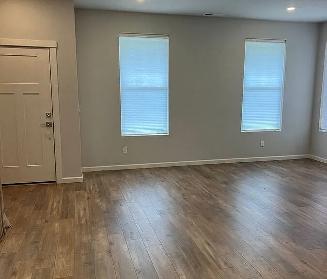 31331 NW Brooking St — Photo 5