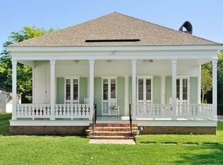 629 Scenic Dr E, Pass Christian, MS 39571