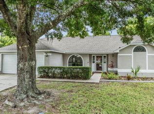 1601 Paddock Dr, Plant City, FL 33566
