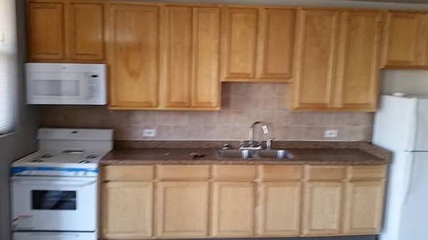 1st image of 5916 S King Dr