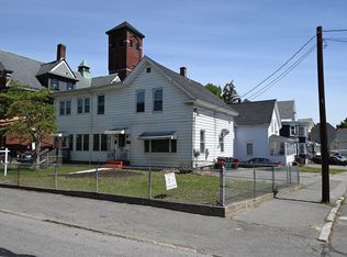 89 Mammoth Rd, Lowell, MA 01854