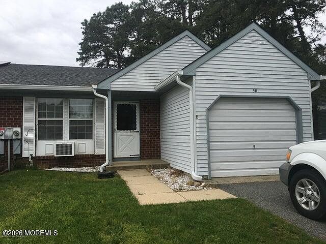 1st image of 5B Greenwood Lane #62