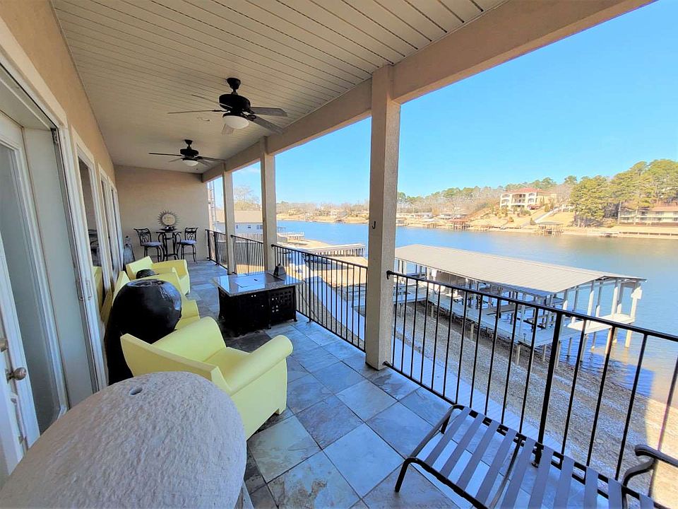 1st image of 225 Lookout Point #F-2
