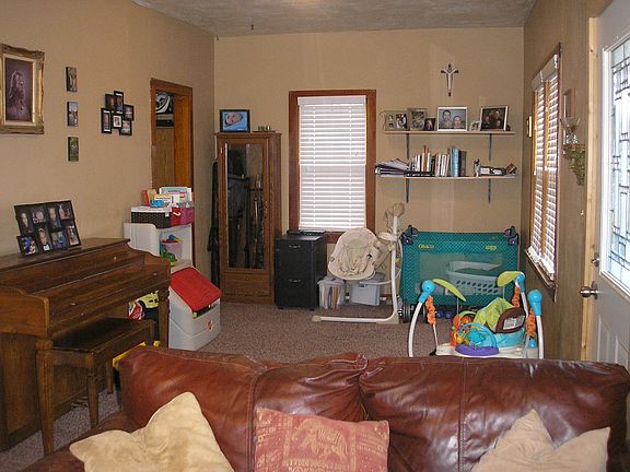 3rd image of 311 N Bond St