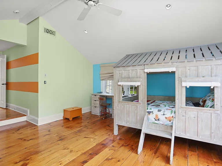 175 Cat Rock Rd — Photo 20