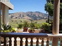 Breathtaking Mt. Diablo views! 