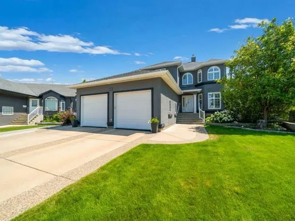 633 SW Spruce Way SE, Medicine Hat, AB T1B 4L4