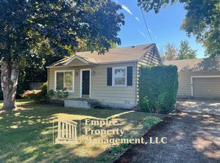 2040 Holly Ave, Eugene, OR 97408