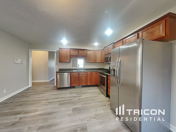 5th image of 2700 Cider Dr