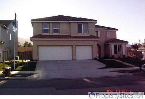 1st image of 1560 E Chase Dr