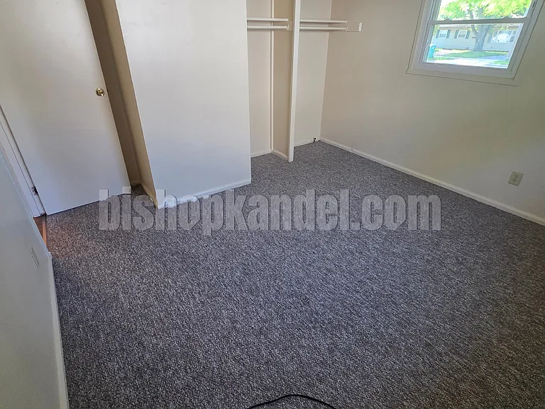 1240 Bernard Ave — Photo 9