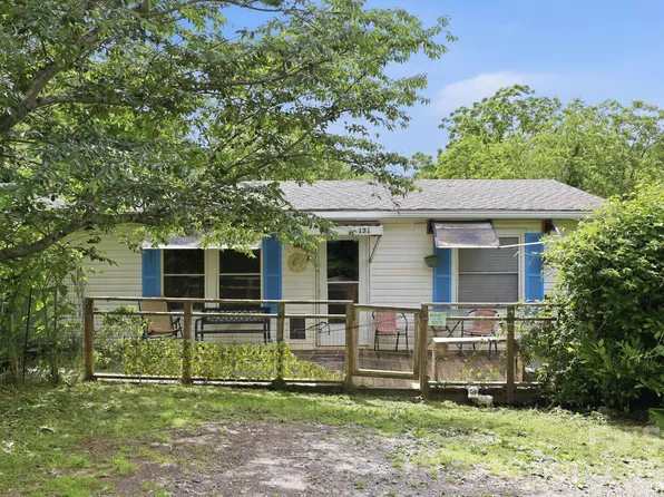 131 Vinewood Cir, Asheville, NC 28806