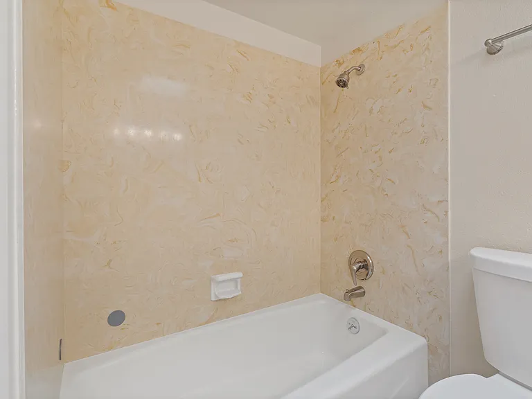 280 S Atlanta Dr — Photo 22
