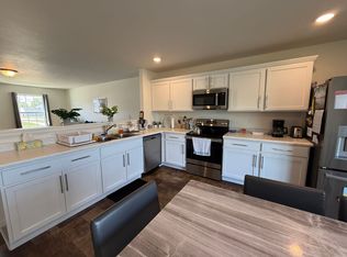 10906 Constant Dr, Allendale, MI 49401