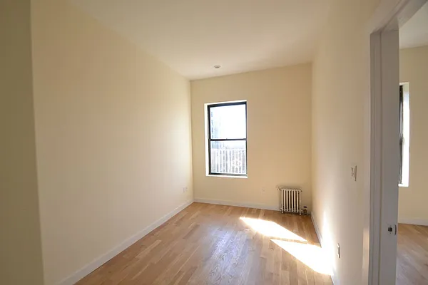 Rented by Bohemia Realty Group | media 42