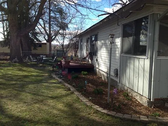 3 bed, 1100 sqft, $1,650 — Photo 1