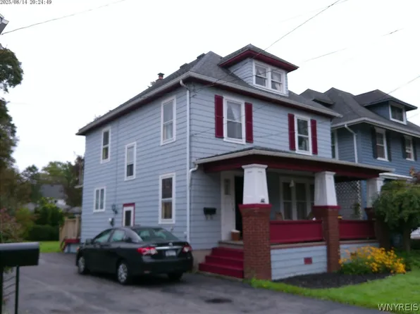 42 Harrison Ave, Lockport, NY 14094