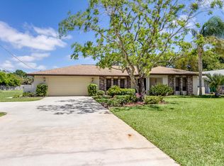 1270 S Tropical Trl, Merritt Island, FL 32952